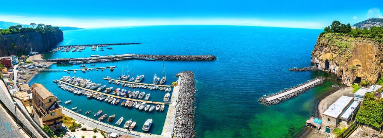 A Suites Sorrento Exteriér fotografie